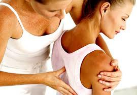 Pesquisa revela que 60% dos cabeleireiros sofrem com dores lombares